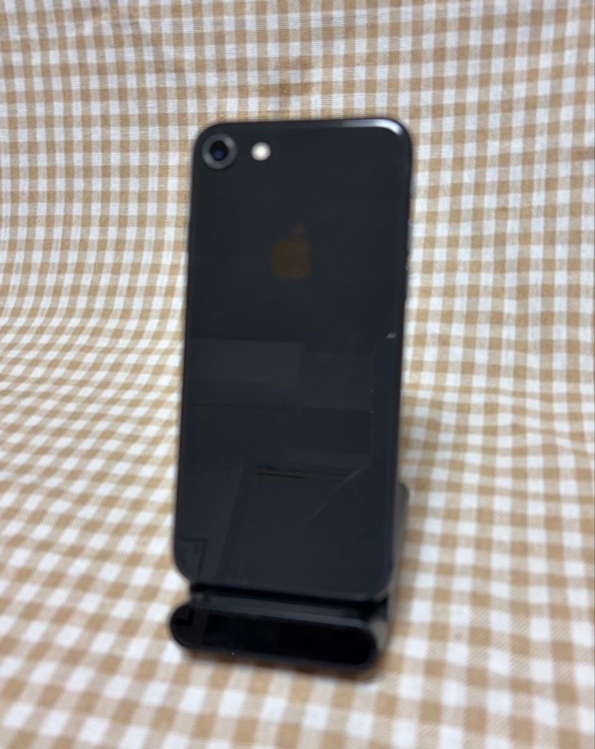 iPhone 8スペースグレイ