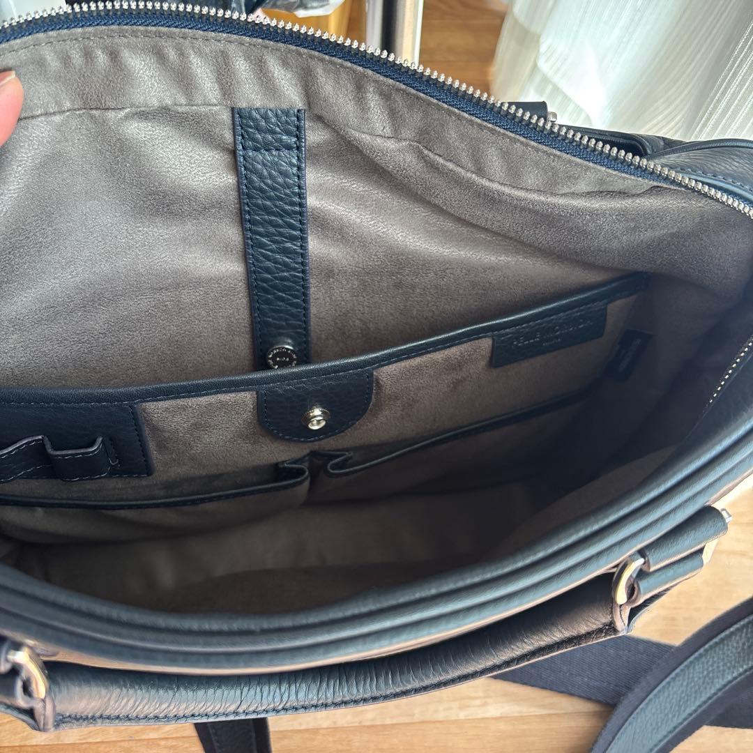 ネイビーレザー ビジネスバッグ