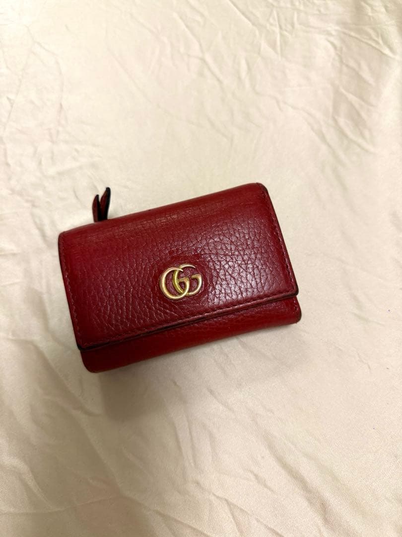 GUCCI GGロゴ レッド 三つ折り財布　【正規品】