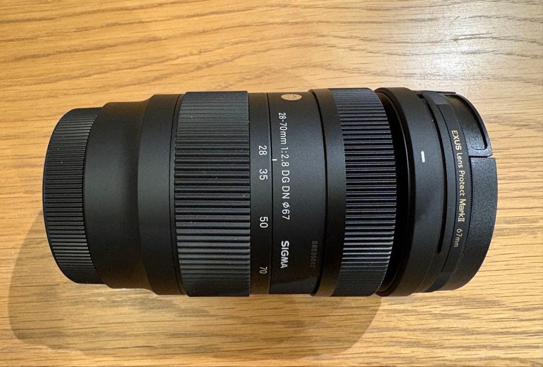 SIGMA 28-70mm F2.8 DG DNレンズ　Lマウント