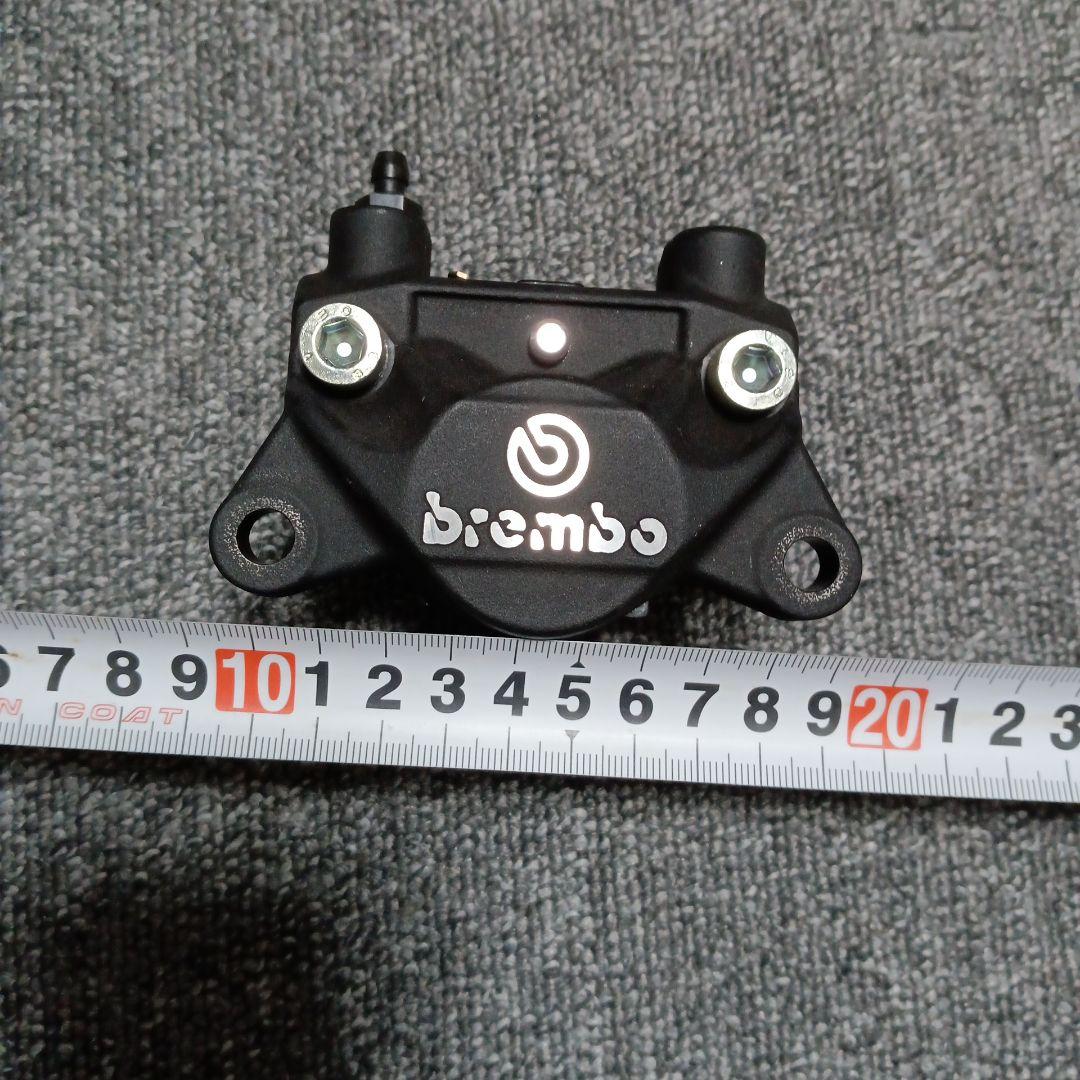 ブレンボ 2ピストンキャリパー ブラック 2POT・　84mm