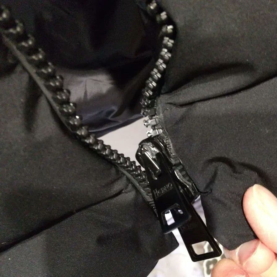 専用です♪ヘルノ ラミナー ブラック ウインドストッパー 40 美品