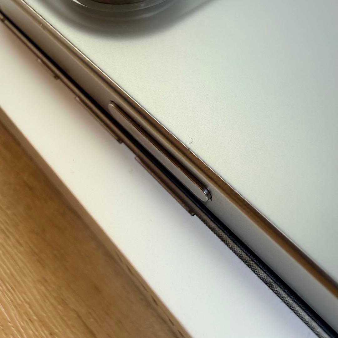 iPhone 15 Pro 128GB ナチュラルチタニウムSIMフリー