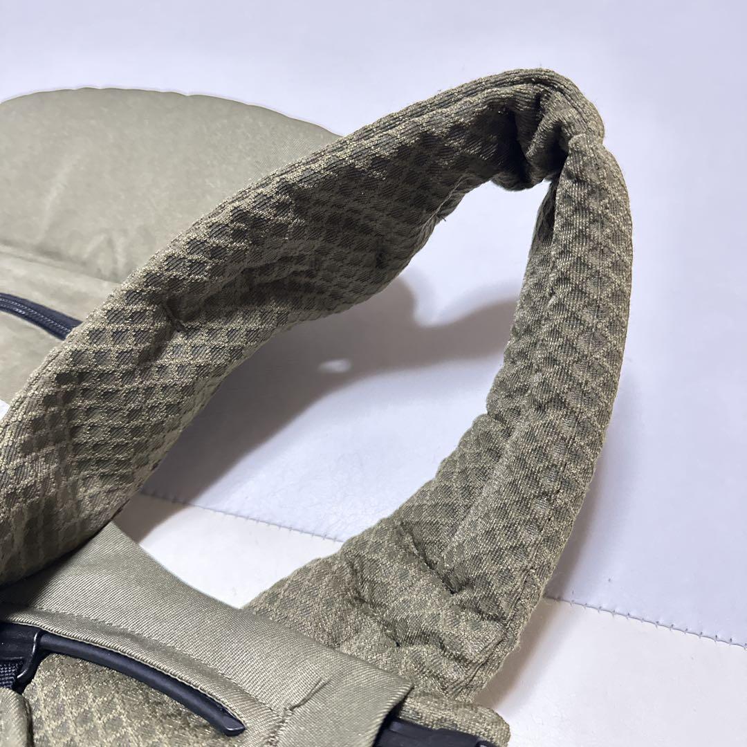 極美品 elgobaby OMNI breeze オリーブグリーン カーキ