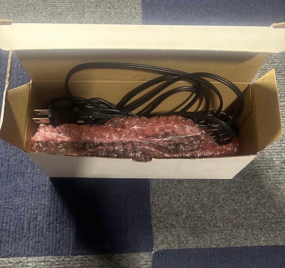 サンスター技研　⭐️電動自転車バッテリー充電器⭐️新品箱入り⭐️入手困難品