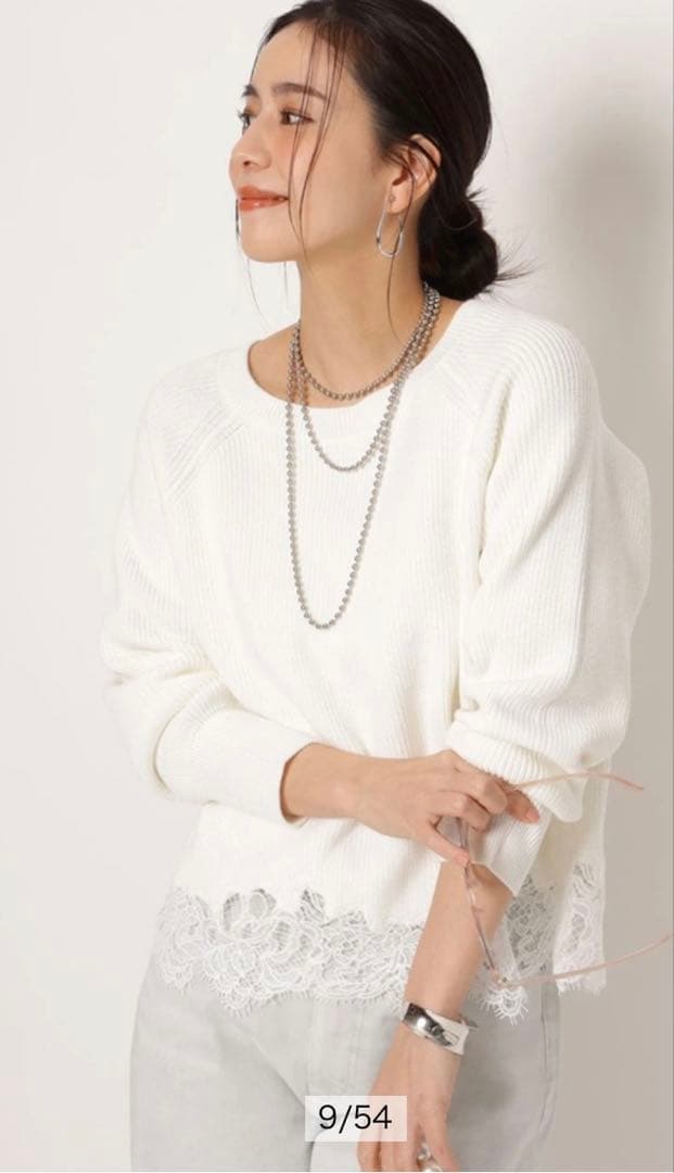 新品、タグ付き❣️ Arpege story 裾刺繍レースニット