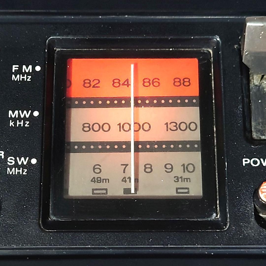 【ジャンク】 ナショナル BCLラジオ クーガー RF-888 COUGAR