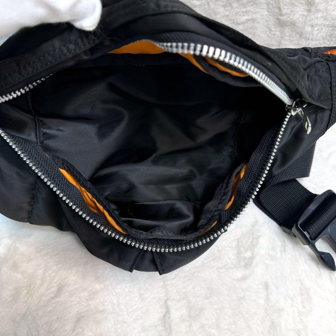 【極美品】ポーター　タンカー　ウエストバッグ　ウエストポーチ　ブラック　三日月