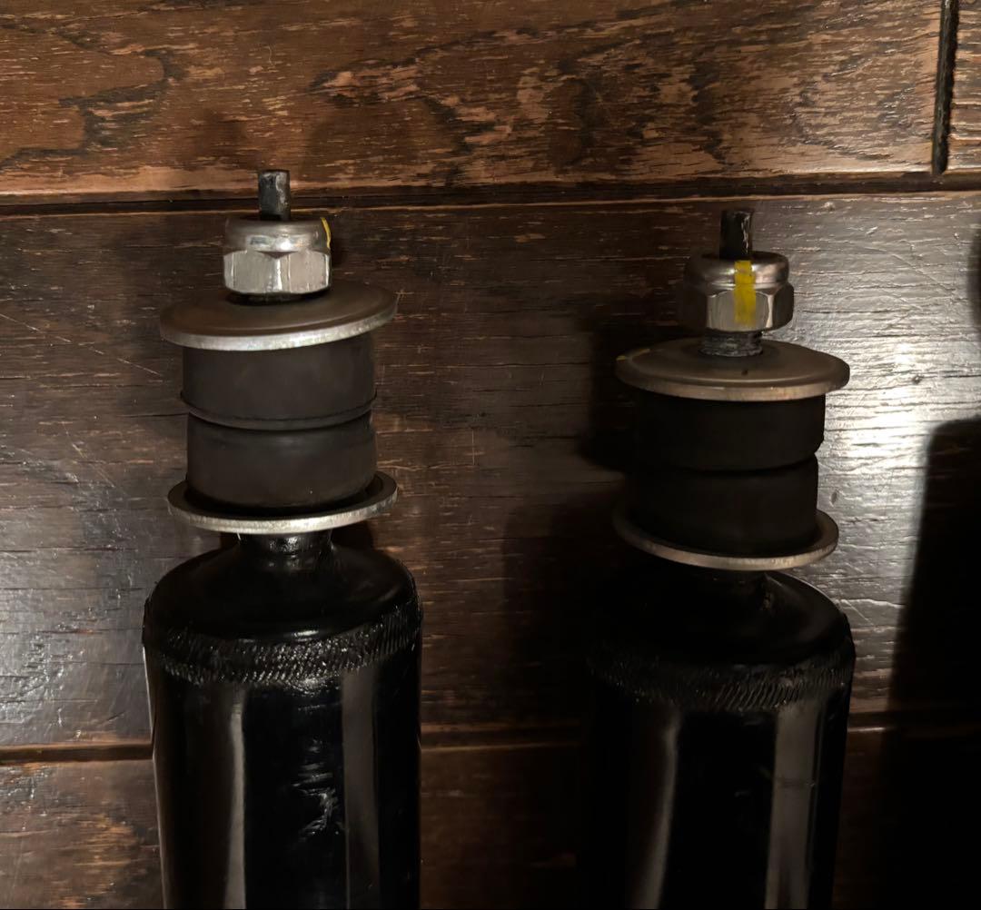 スズキ ジムニーノマド 純正ショック サスペンション