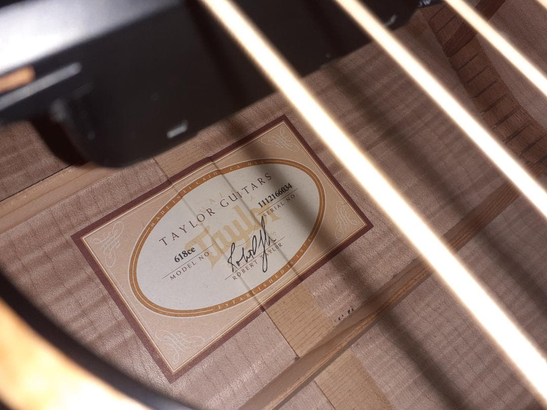 極上杢目 Taylor 618ce 貴重フローレンタインジャンボ 2016年製