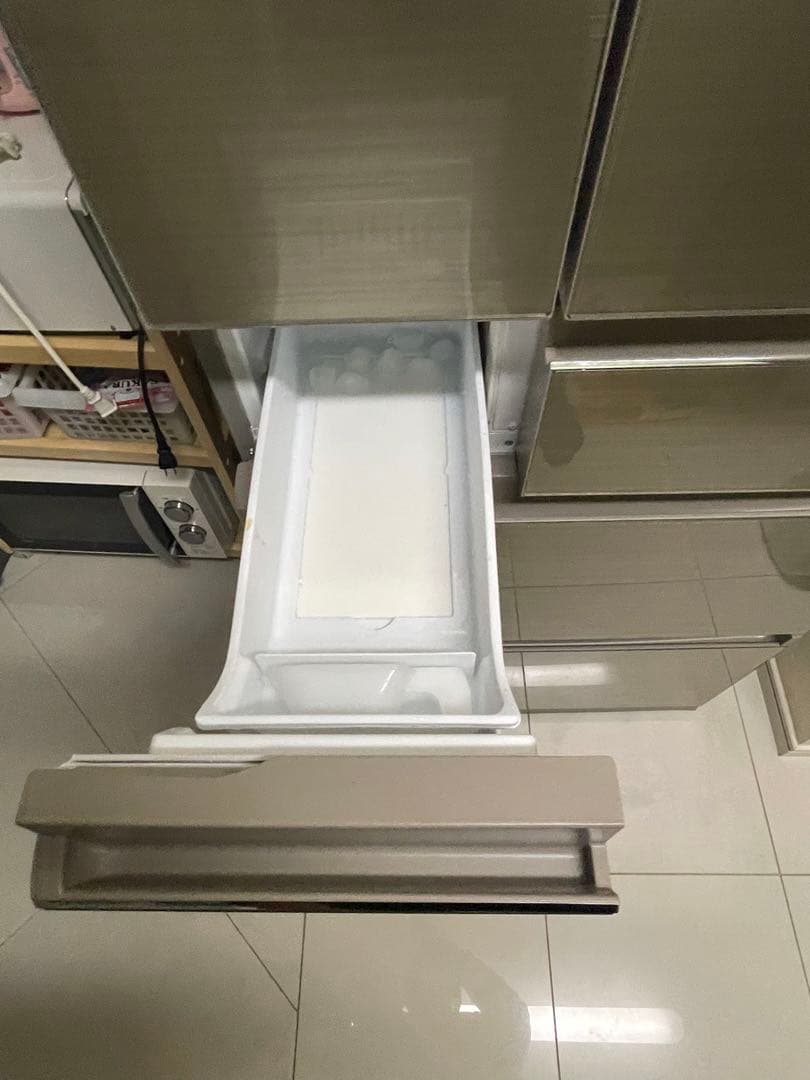 のん専用パナソニック NR-SHF555X-N型　2020年式