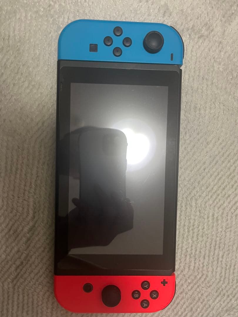 Nintendo switch 本体＋ケース