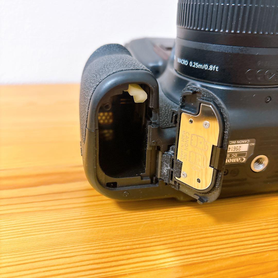 美品 Canon EOS 60D デジタル一眼レフセット ストロボ付き