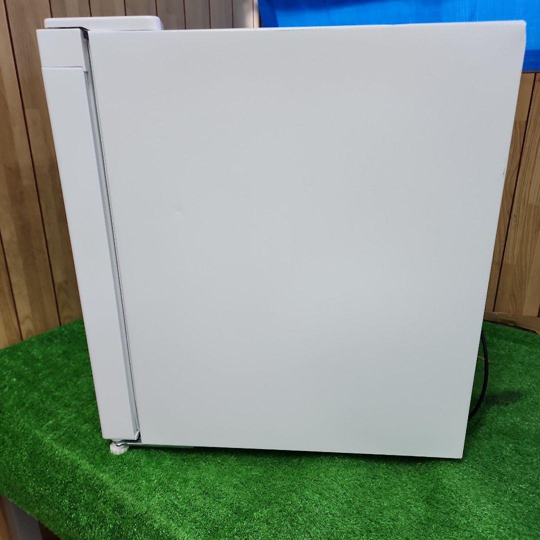 S31★美品 MAXZEN　22年製　冷凍庫JR031ML01WH 保証付き
