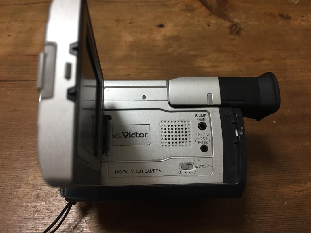 美品 撮影再生ダビングOK　VICTOR　GR-DVA10　付属品あり　大画面