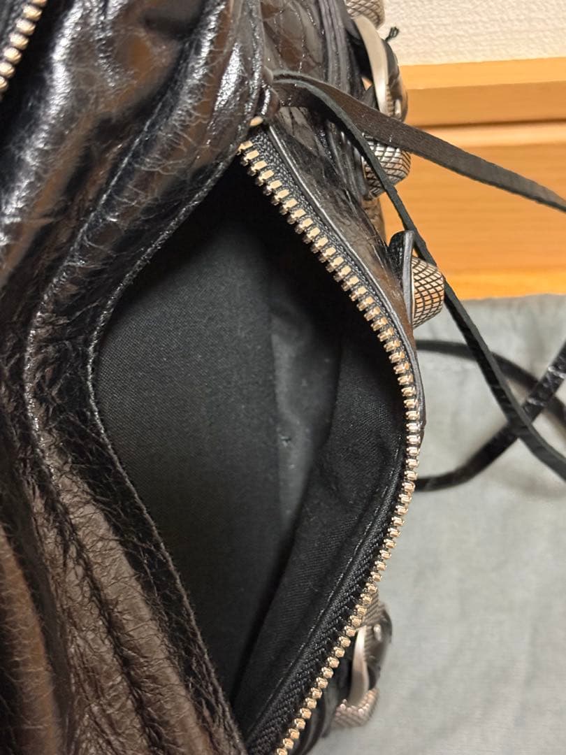 BALENCIAGA LE CAGOLE バッグ