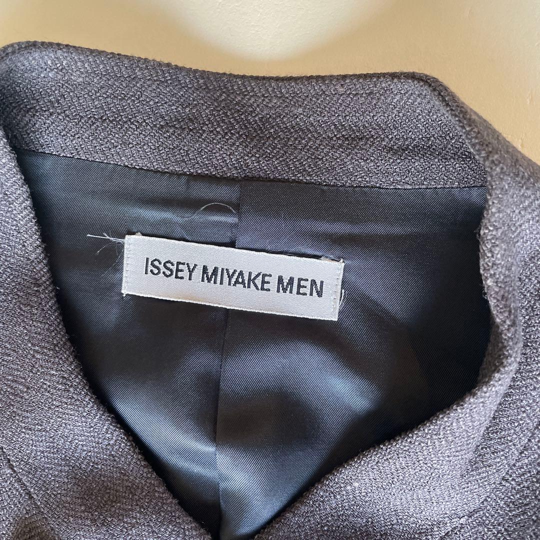 ISSEY MIYAKE MEN ダークグレー ベスト