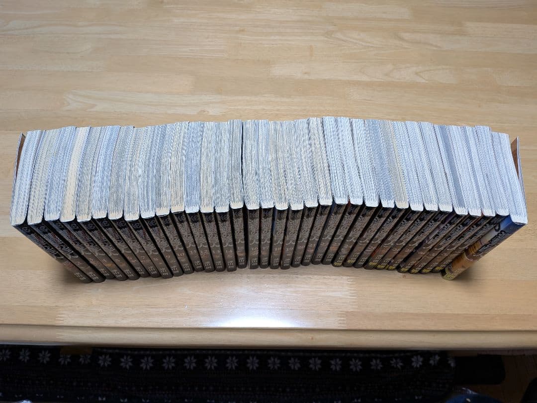 進撃の巨人 全34巻＋1冊 セット 34巻 特装版 幻のネーム本付き 送料無料