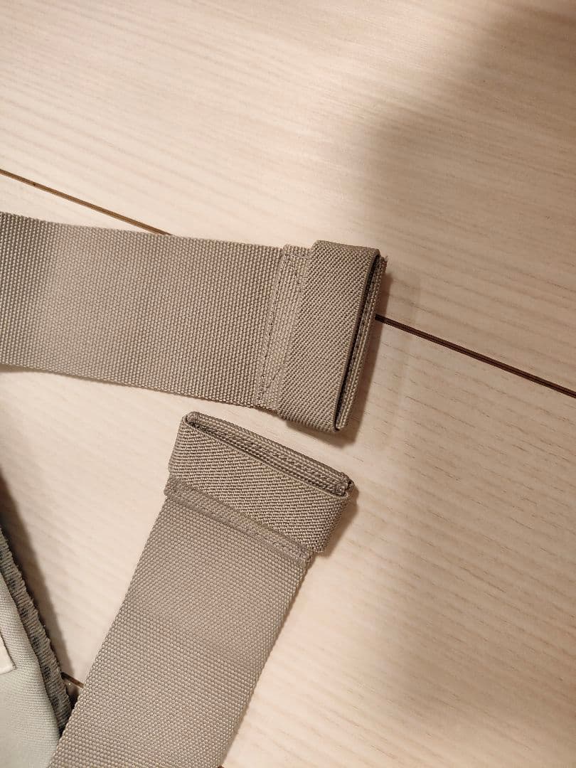 エルゴベビー OMNI Breeze 抱っこ紐 ライトグレー