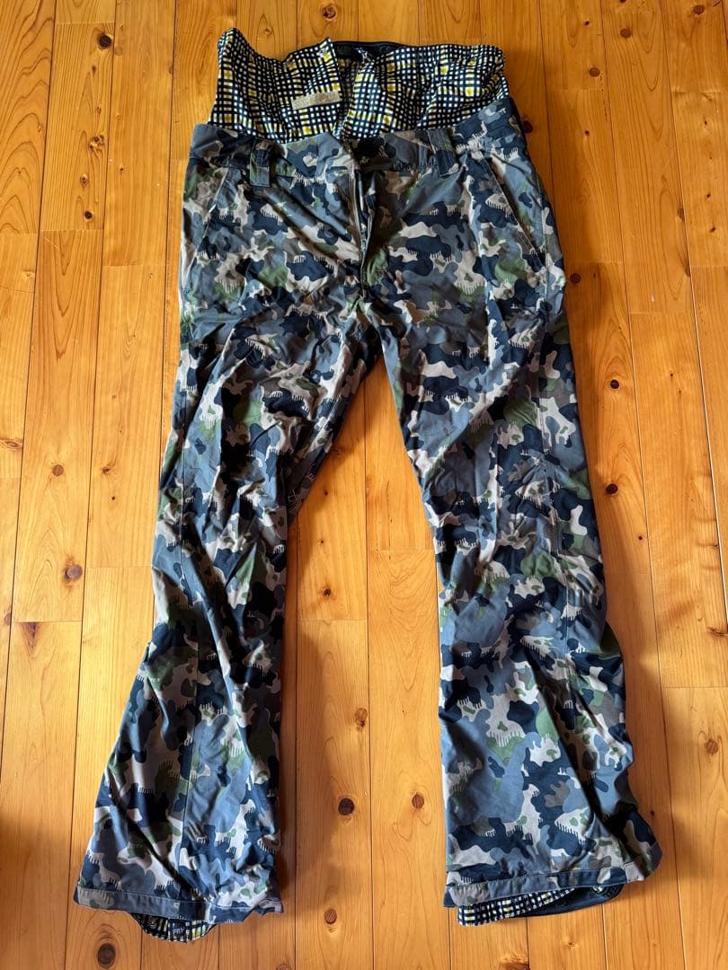 上下REW FRH スノーボードウェア 黒 迷彩 GORETEX