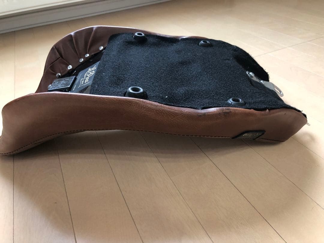 Le Pera ラペラ　STREAKER ツーリング用　ソロシート ブラウン