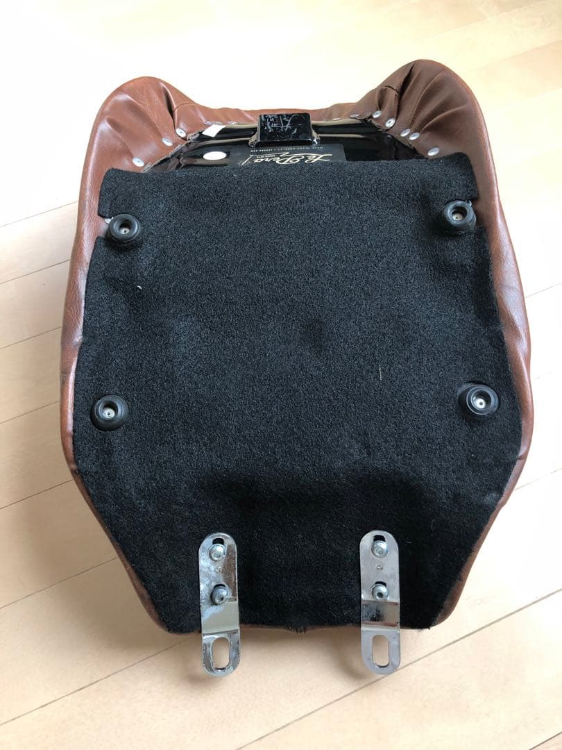 Le Pera ラペラ　STREAKER ツーリング用　ソロシート ブラウン