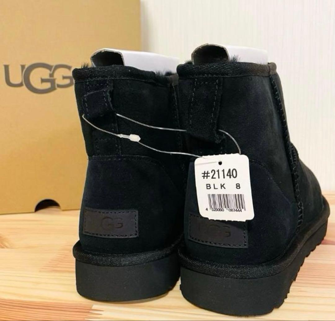 【新品】UGG　アグ　 ムートンブーツ　ブラック25㎝