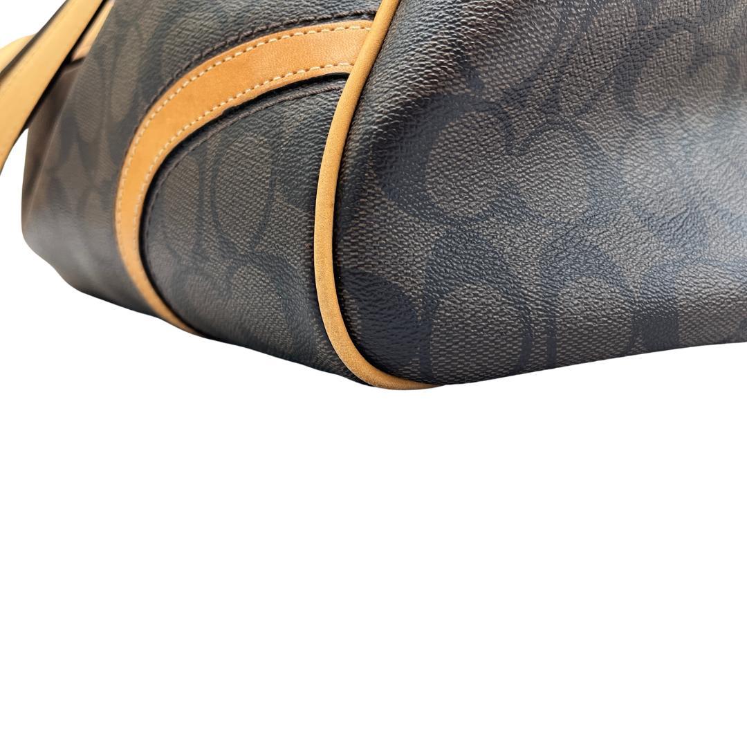 COACH シグネチャー柄 ボストンバッグ ブラウン×キャメル 大容量