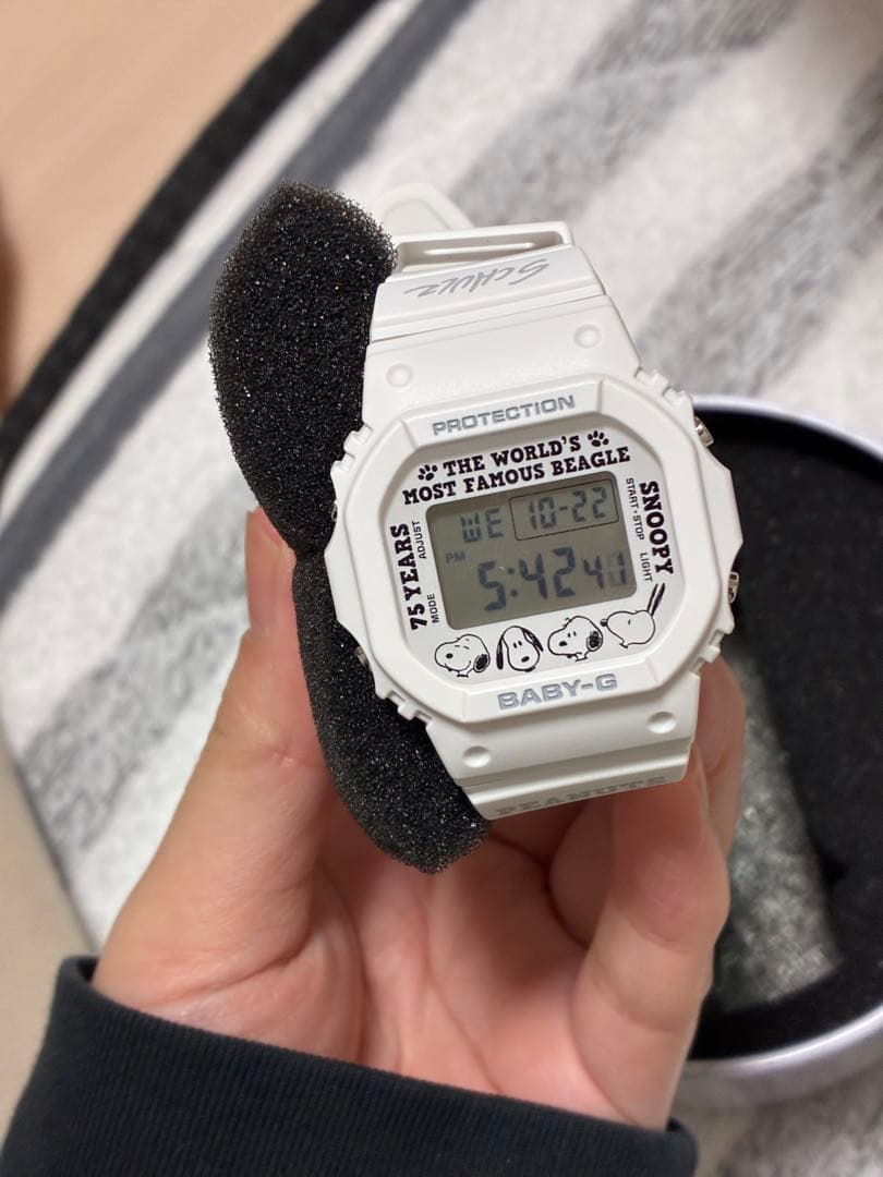 スヌーピー 75周年記念 BABY-G ホワイト