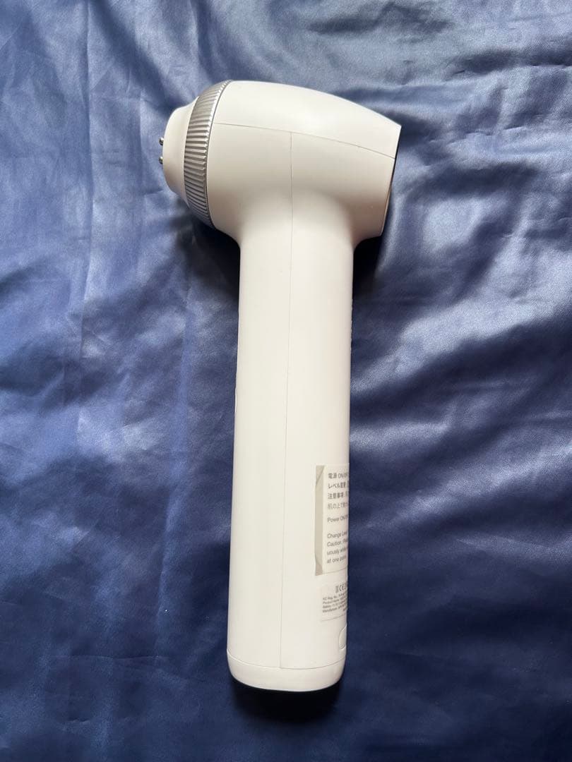 AGE-R ウルトラチューン40.68 メディキューブ 美顔器