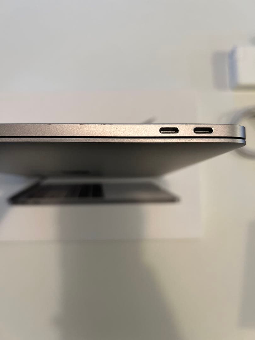 MacBook Pro 13インチ 2017 SSD256GBメモリ16GB