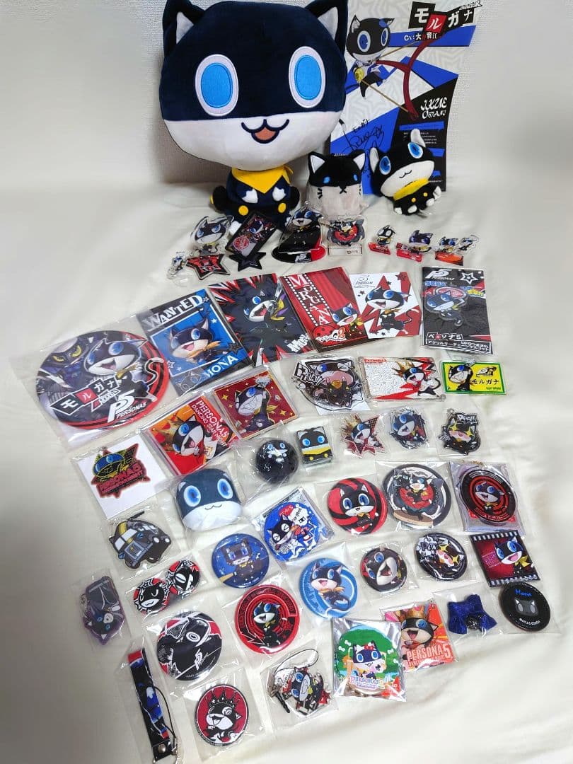 キ*ん様 ペルソナ5 モルガナ モナ ぬいぐるみ アクリルスタンド 缶バッジ ま