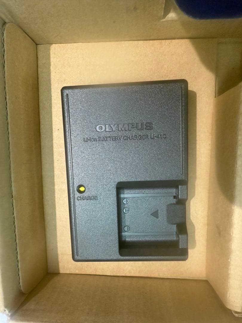 デジタルカメラ OLYMPUS FE-4000