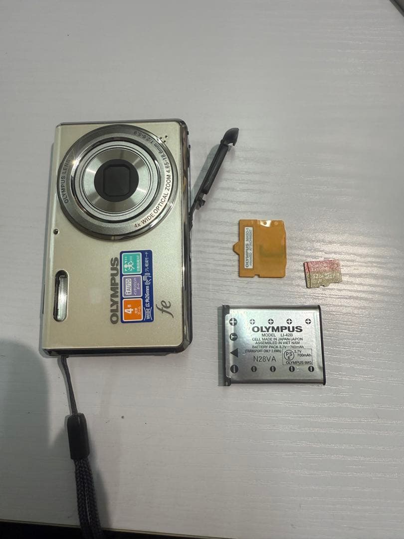 デジタルカメラ OLYMPUS FE-4000