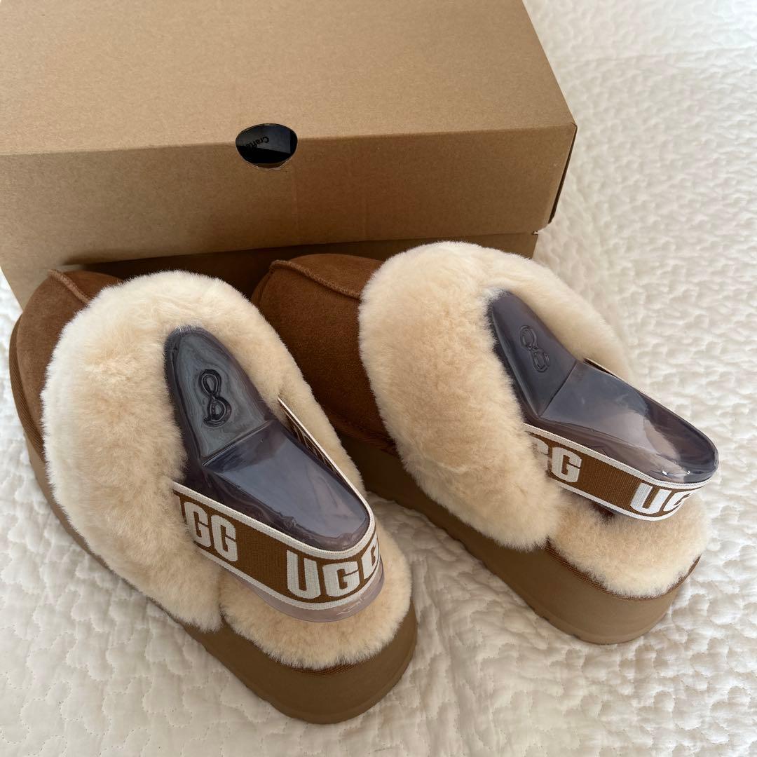 【UGG】FUNKETTE ファンケット サンダル チェスナット25cm