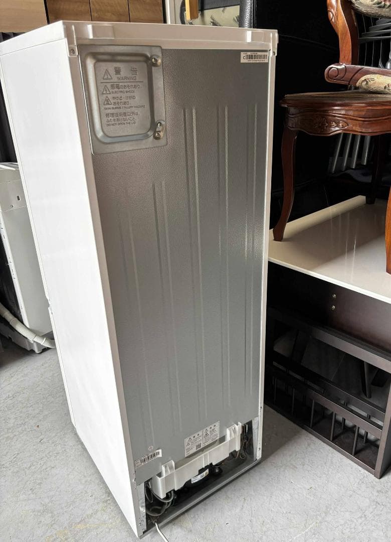 SHARP 2ド冷蔵庫179L SJ-18E8KW 2021年製 Used/美品