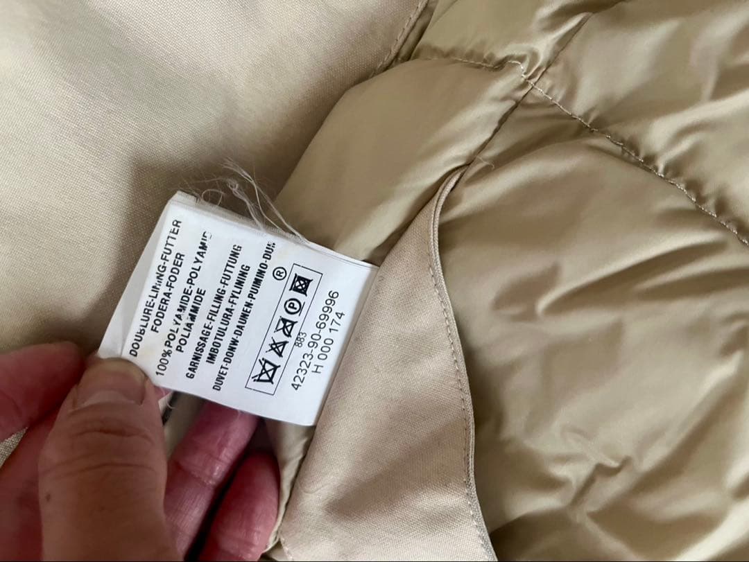 MONCLER ベージュ サイズ 2 L 青タグ コートダウンライナー フード