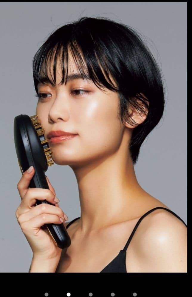 新品 未使用!サロン専売品!【ルルド】フェイスメイク  プラズマエステブラシ