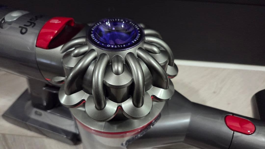 ①ダイソン dyson V8 slim SV10K ハンディクリーナー 46分
