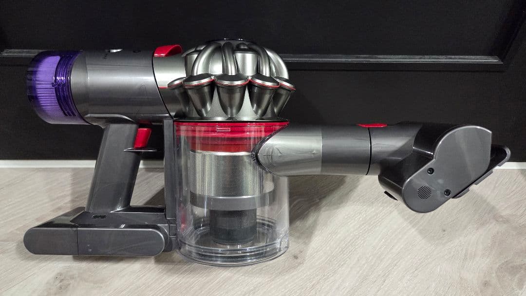 ①ダイソン dyson V8 slim SV10K ハンディクリーナー 46分