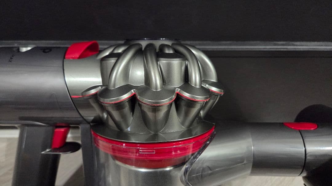 ①ダイソン dyson V8 slim SV10K ハンディクリーナー 46分