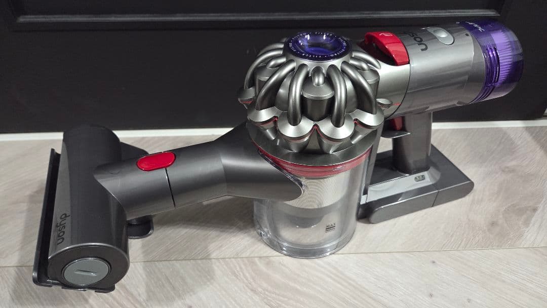①ダイソン dyson V8 slim SV10K ハンディクリーナー 46分
