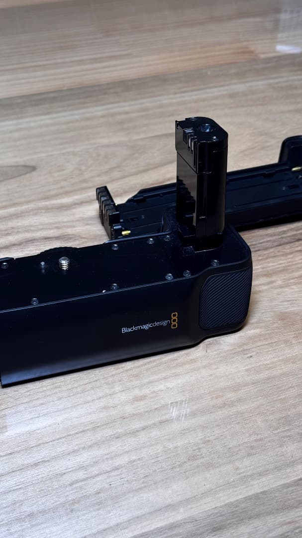 ビデオカメラ BlackmagicPocketCamera 4K/6K BatteryGrip