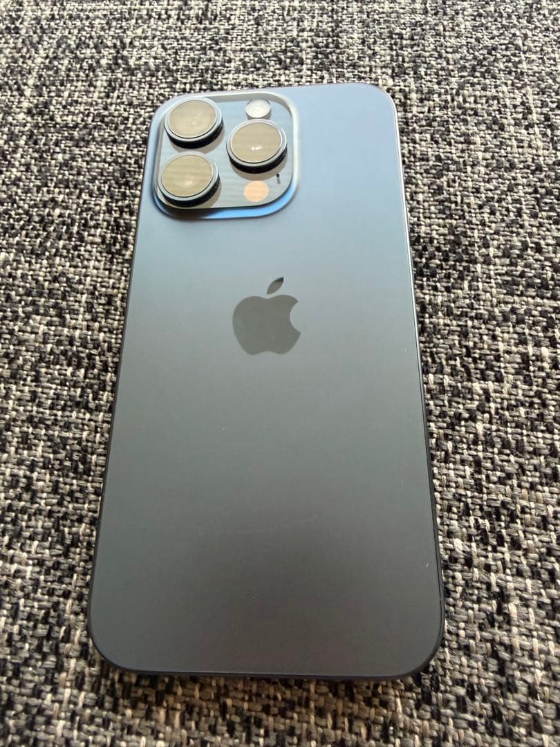 iPhone 15 pro ブルーチタニウム　128GB【中古美品】