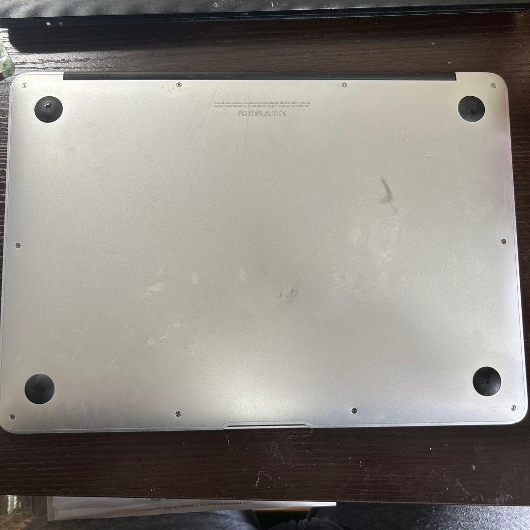 MacBook Air (13インチ, Early 2015) 4G