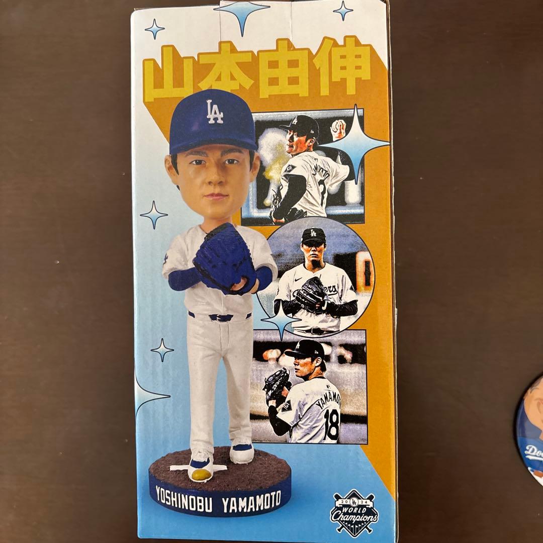 ベ*ュ様 ドジャース山本由伸ボブルヘッド人形