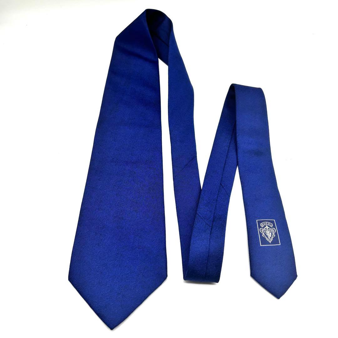 未使用級　GUCCI グッチ　ネクタイ　青　ブルー　ネイビー　無地　ソリッドタイ
