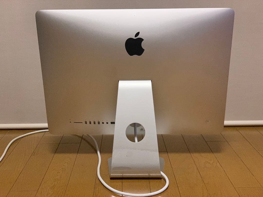 iMac 21.5インチ 16GBメモリ 1TBストレージ Late2015