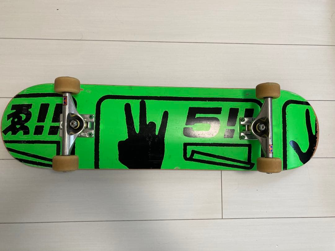 EVISEN　スケートボード　スケボー　ベンチャー　スピットファイア　ボーンズ
