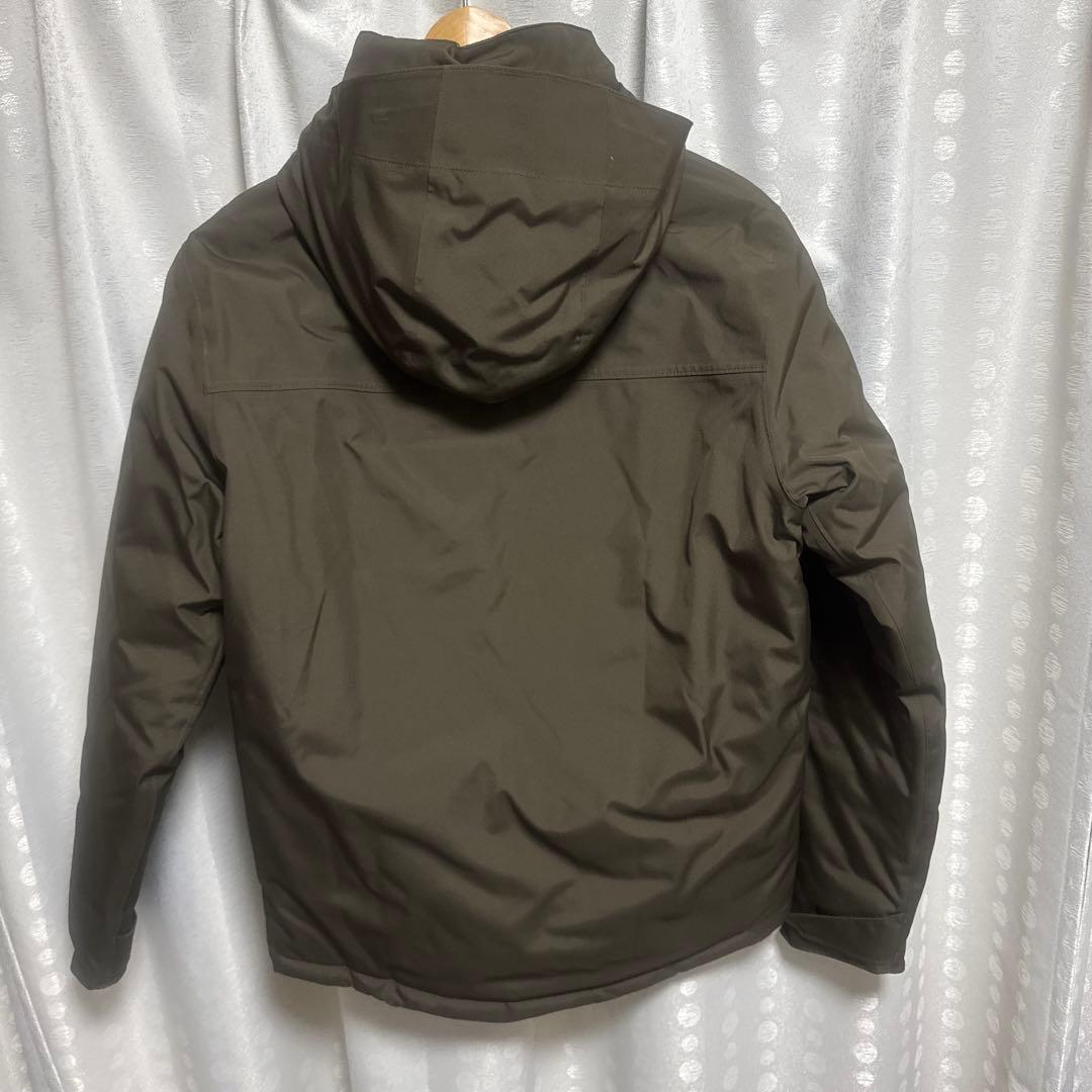 patagonia フード付きダウンジャケット ダークブラウン